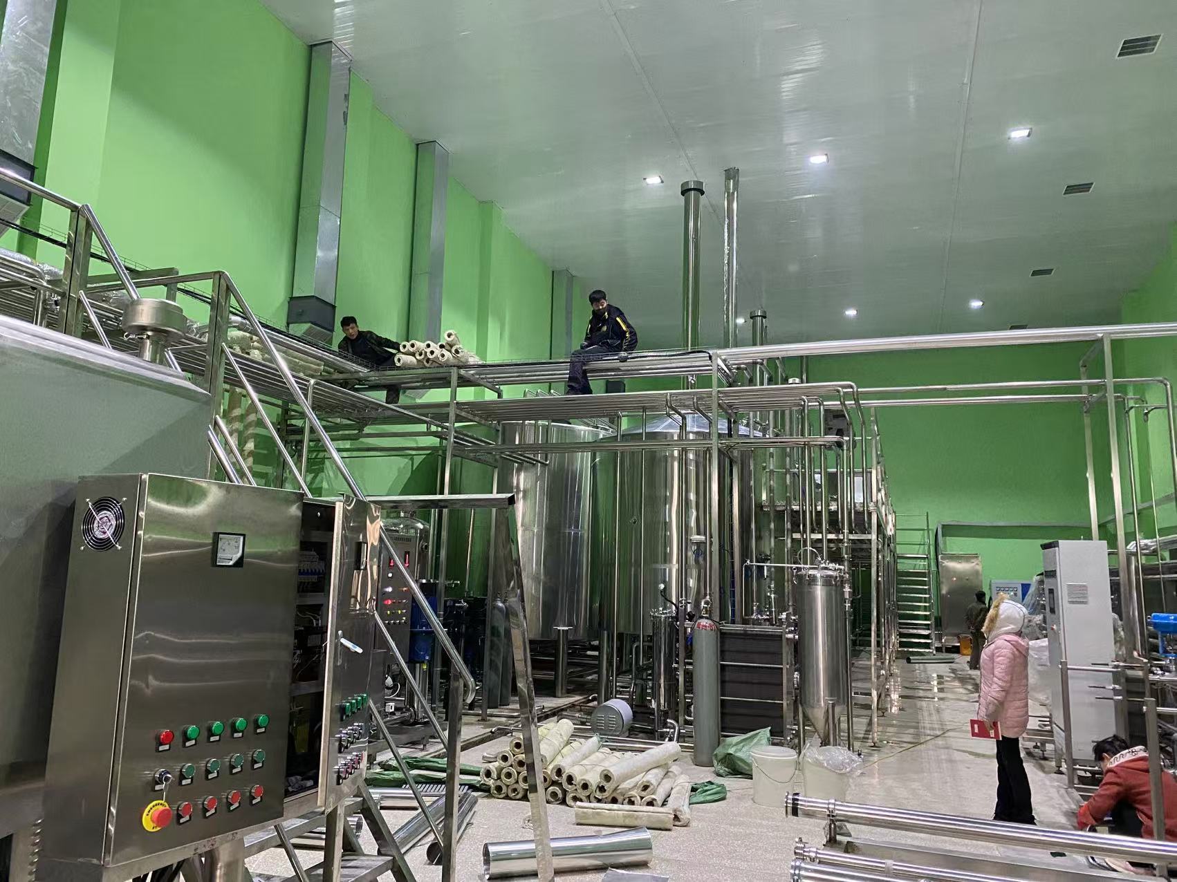 虹口精酿啤酒设备厂—精酿啤酒设备制造：传承工艺与创新科技的交融